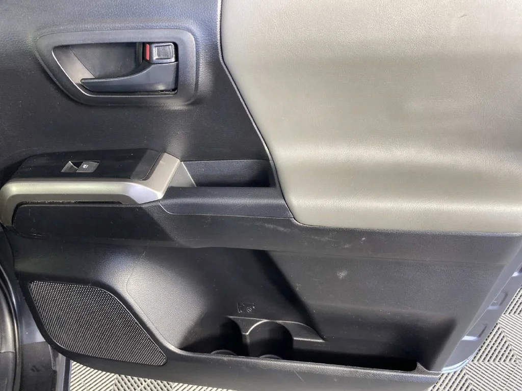 Used 2022 Magnetic Gray Metallic Toyota SR5 image 24