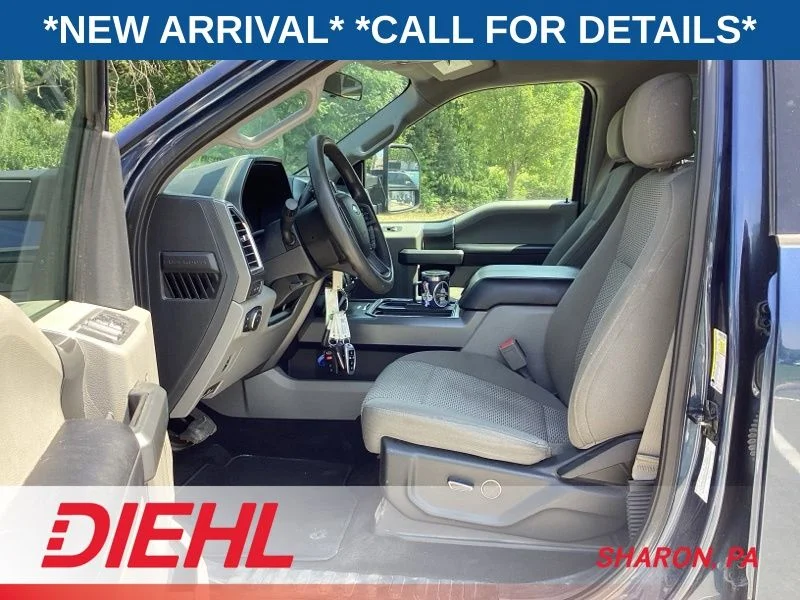 Used 2017 Blue Ford XLT image 9