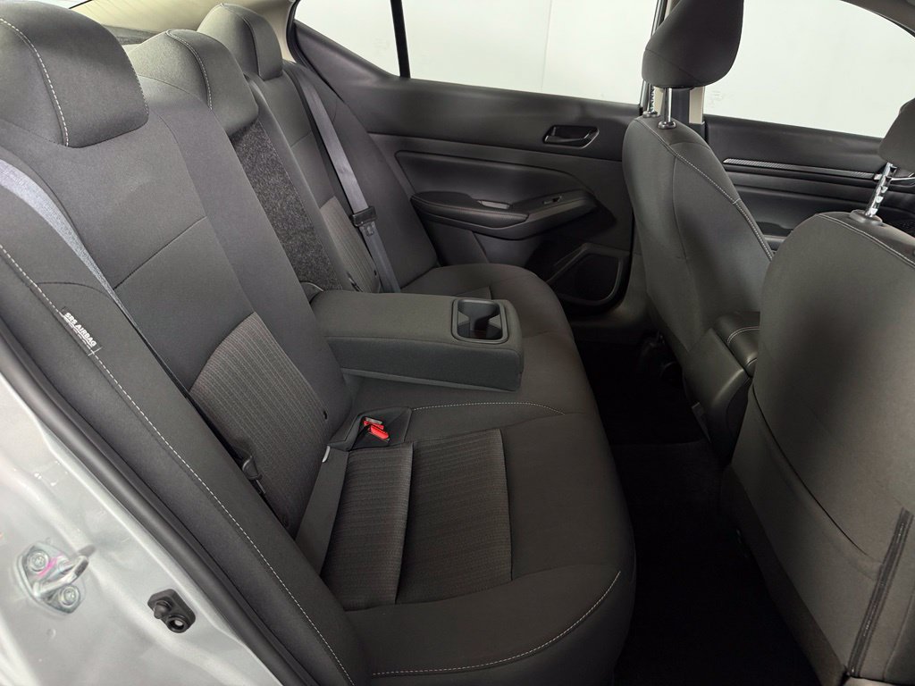 Used 2025 Silver Nissan 2.5 SV image 19