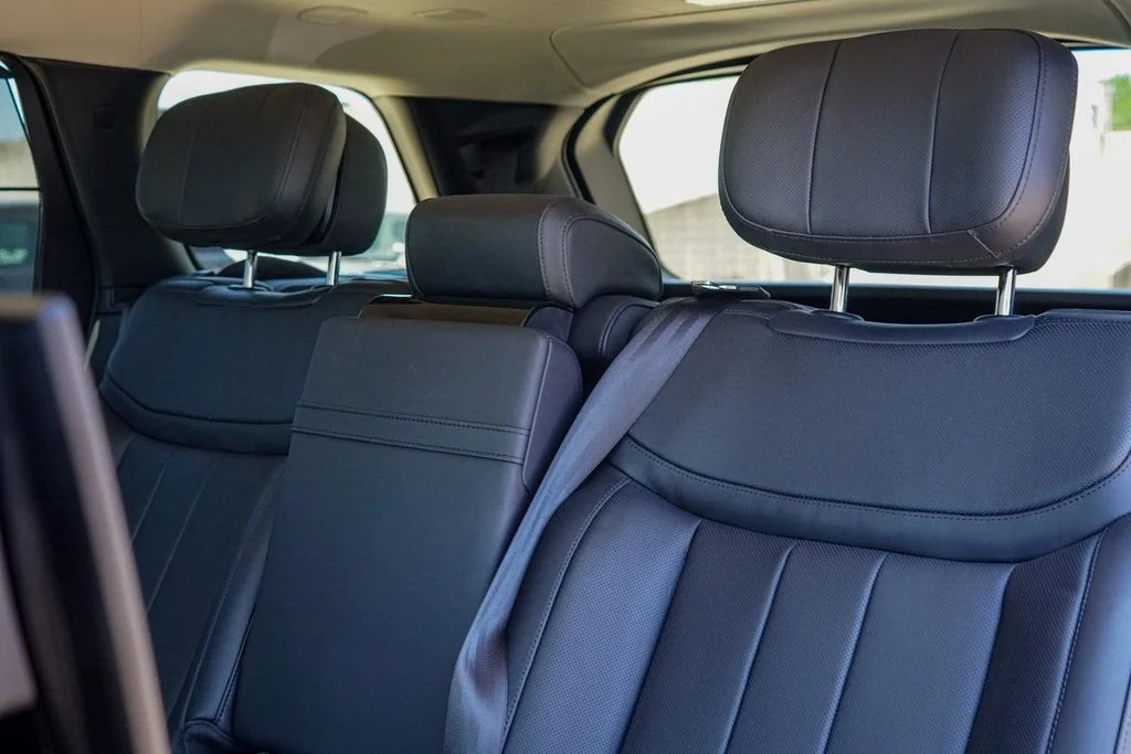 Certified Used 2025 Black Land Rover Autobiography image 27