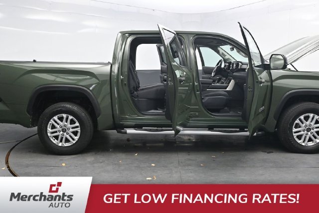 Used 2022 Green Toyota SR5 image 49