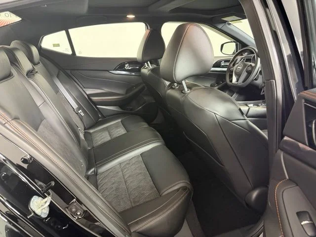 Certified Used 2023 Black Nissan SR image 5