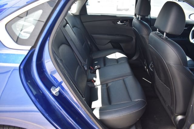 Used 2021 Blue Kia EX image 15