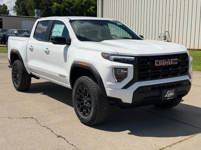 New 2026 GMC Canyon Elevation