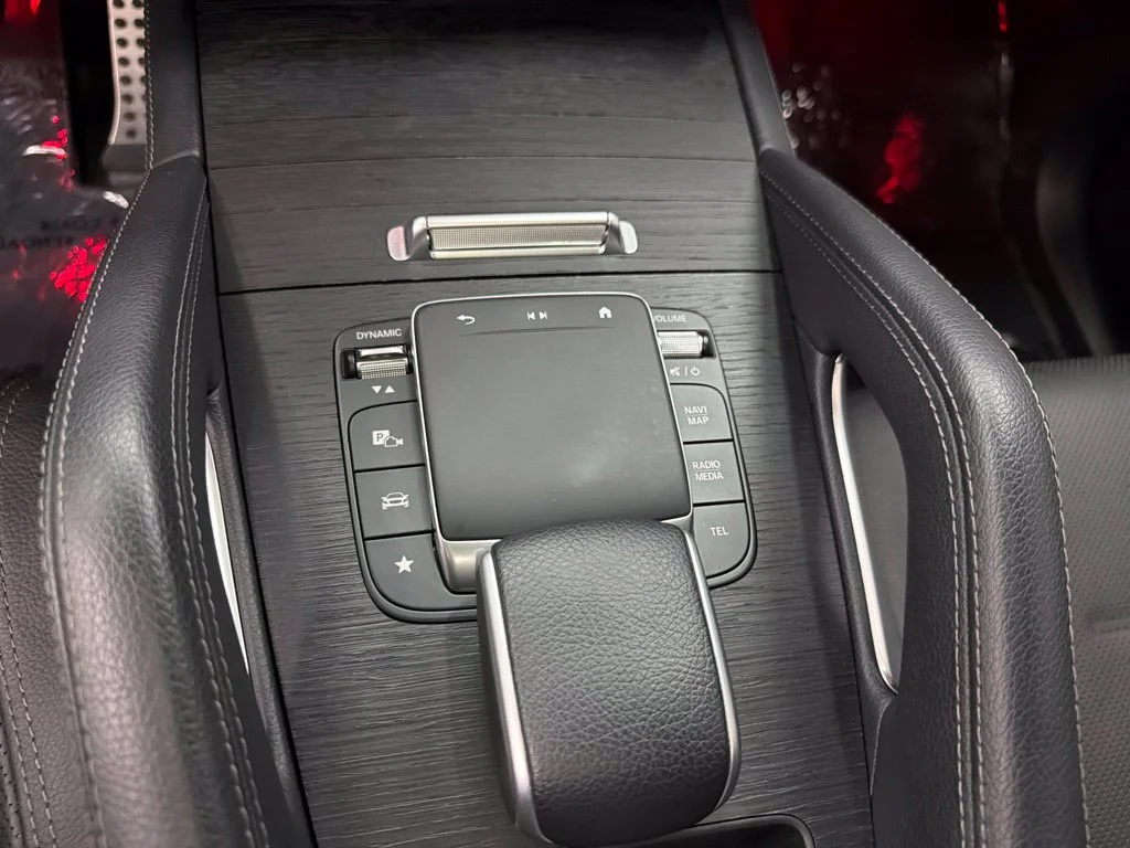 Certified Used 2024 Black Mercedes-Benz GLE 450 image 20