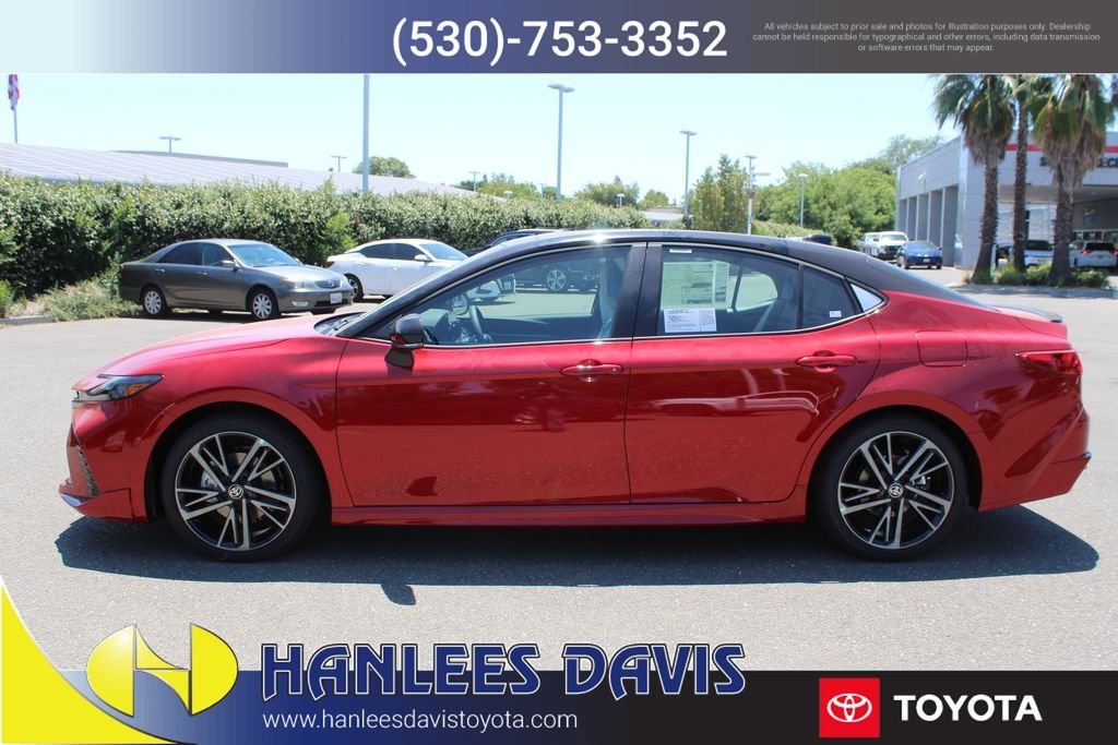 New 2026 Supersonic Red with Midnight Black Metallic roof Toyota XSE image 2