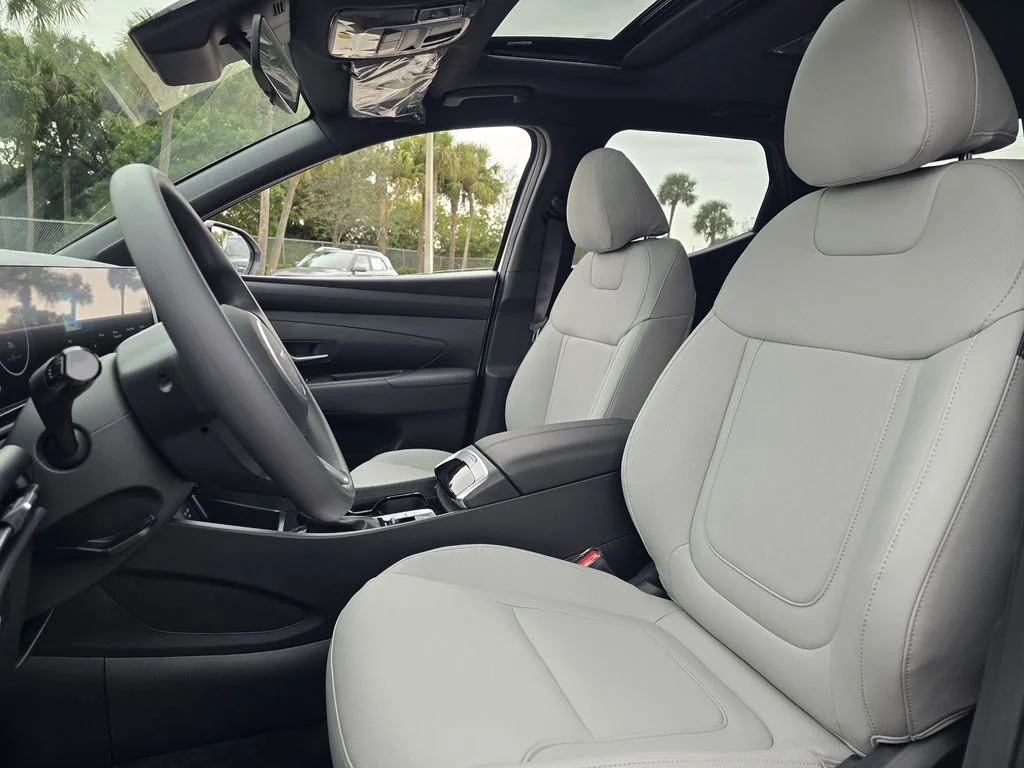 New 2026 White Hyundai SEL image 17