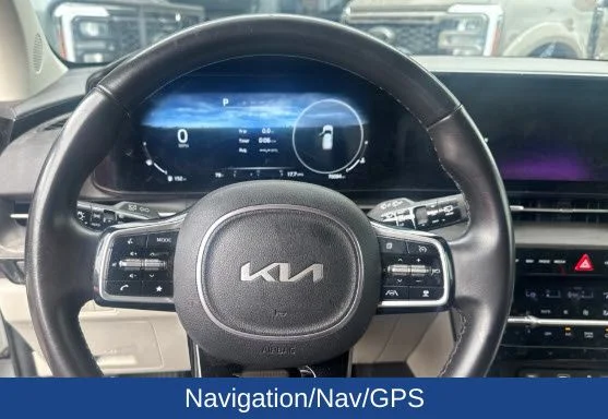 Used 2024 Ceramic White Kia SX image 3
