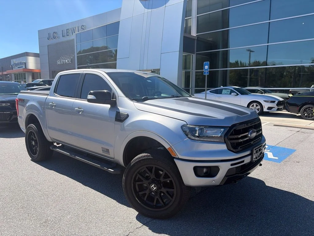 Used 2020 Silver Ford Lariat image 1