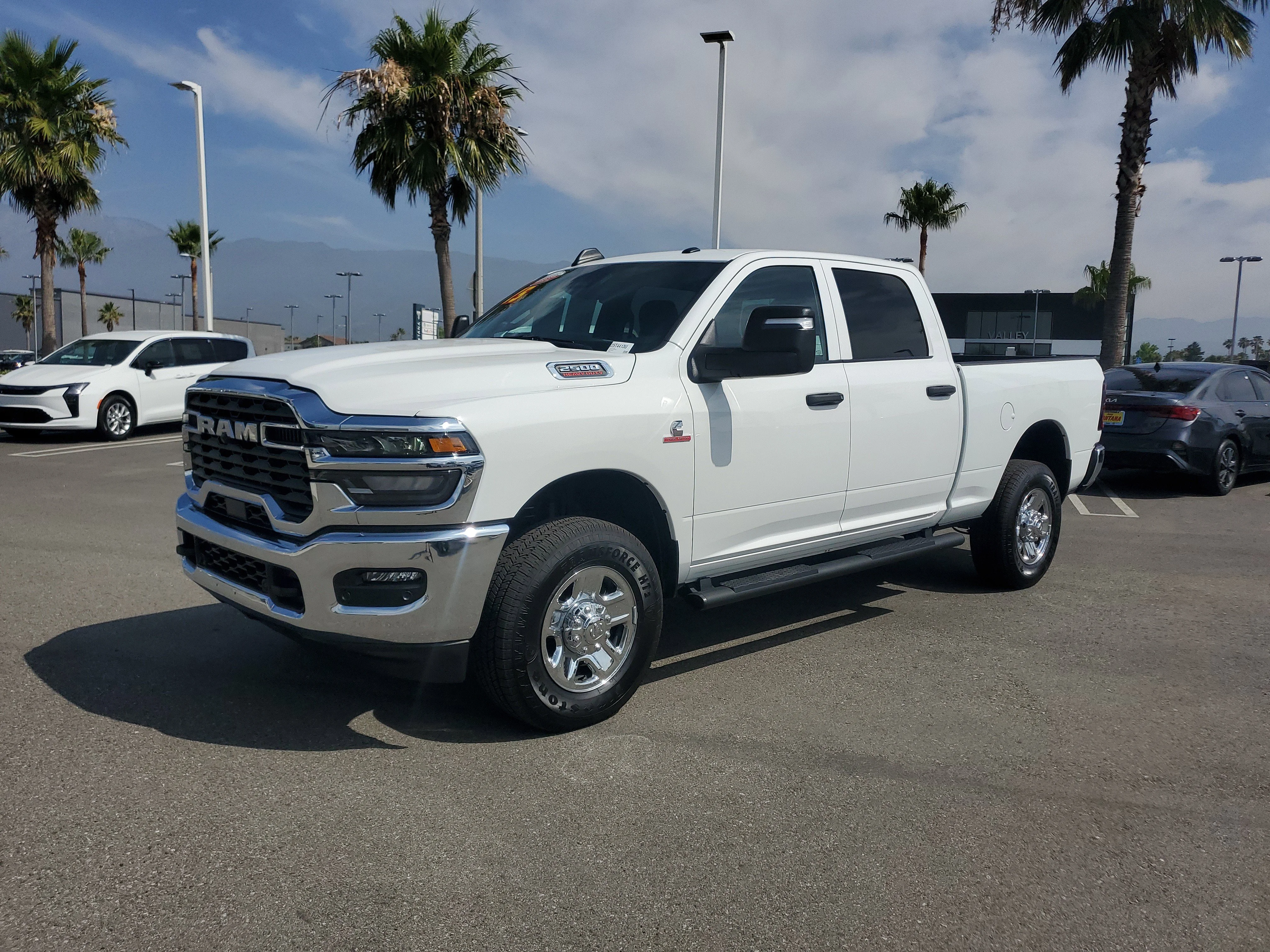 2025 RAM Ram 2500 Pickup Tradesman - Photo 28