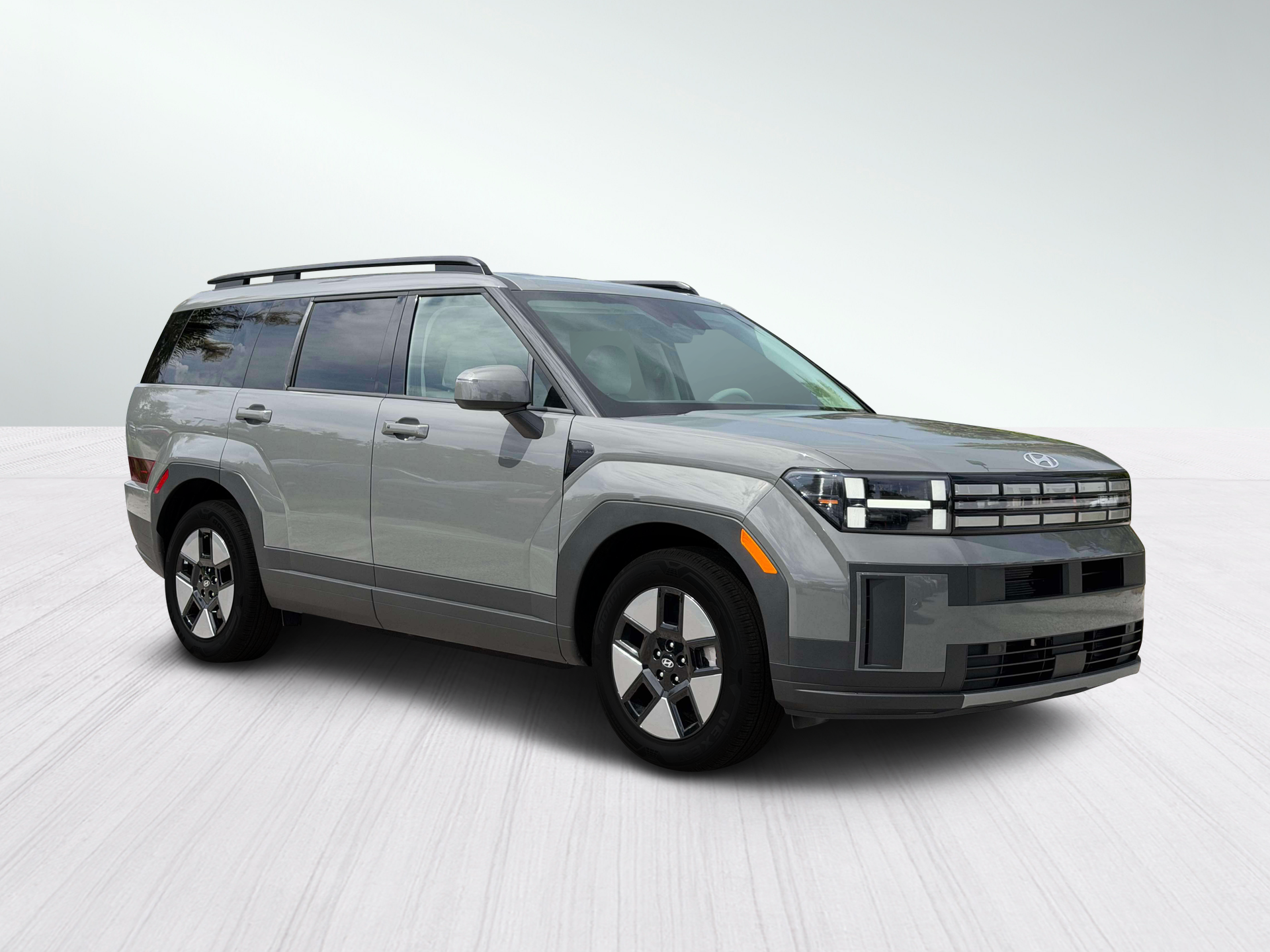 New 2027 Hampton Gray Hyundai SEL image 16