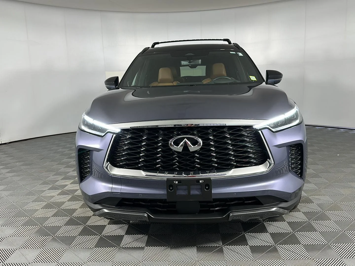 Used 2025 Moonbow Blue/Black Obsidian INFINITI AUTOGRAPH image 2