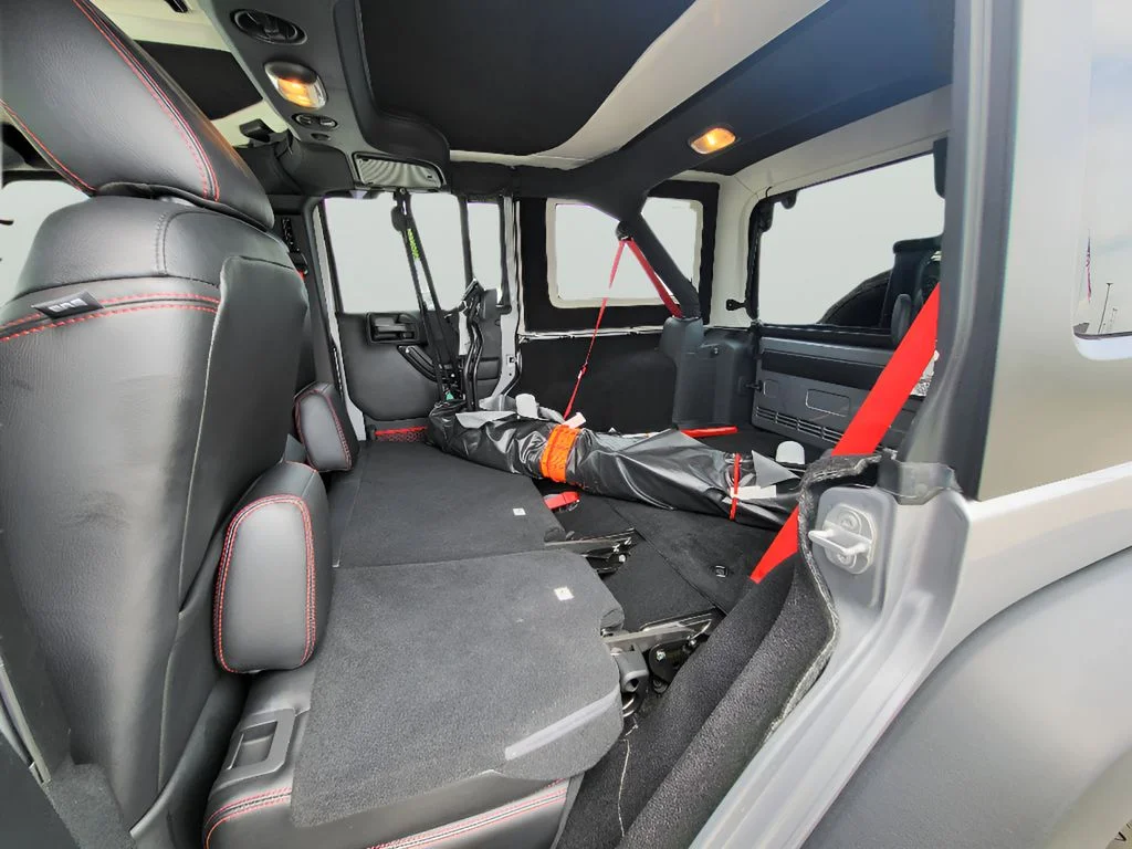 Used 2018 Billet Silver Metallic Clearcoat Jeep Rubicon Recon image 22