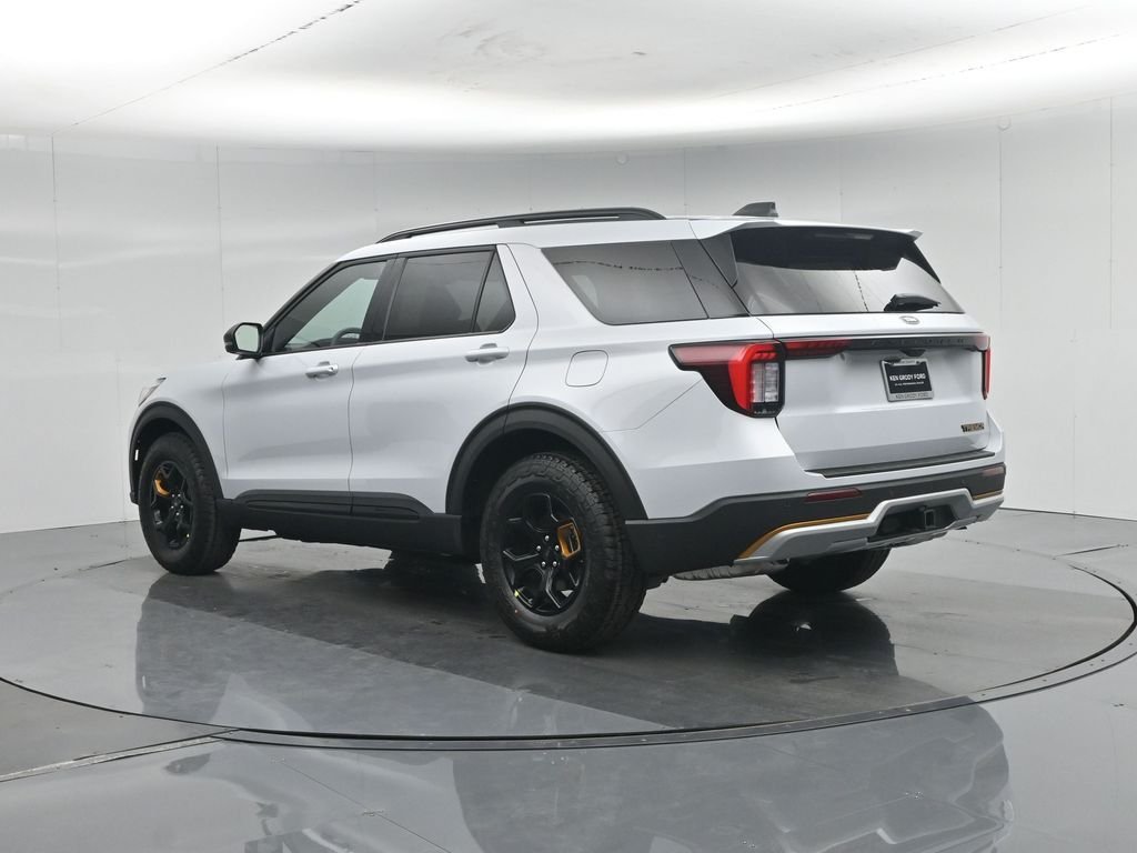 New 2026 Space White Metallic Ford Tremor image 26