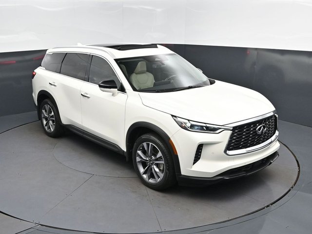2024 INFINITI QX60 LUXE