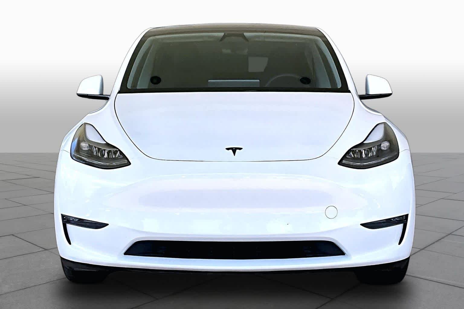 Used 2024 Pearl White Multi-Coat Tesla Long Range image 3