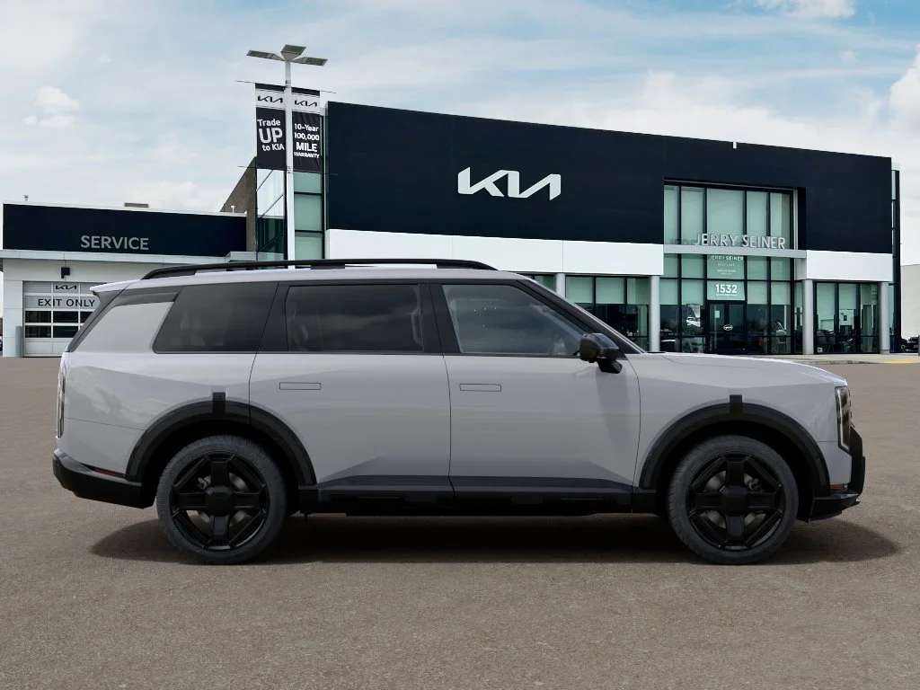New 2027 Wolf Gray Kia X-Line SX image 7