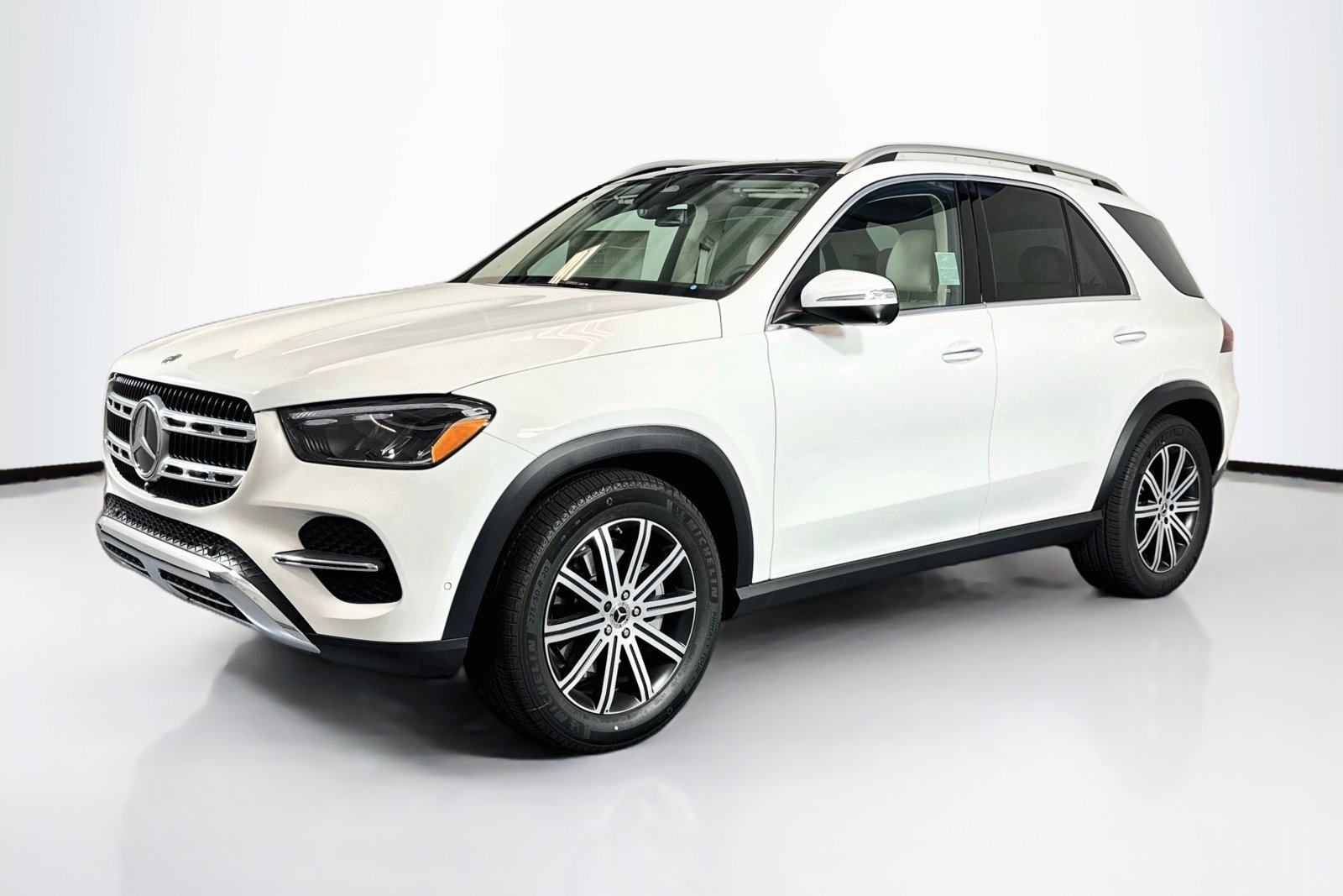 New 2026 Polar White Mercedes-Benz GLE 350 image 1