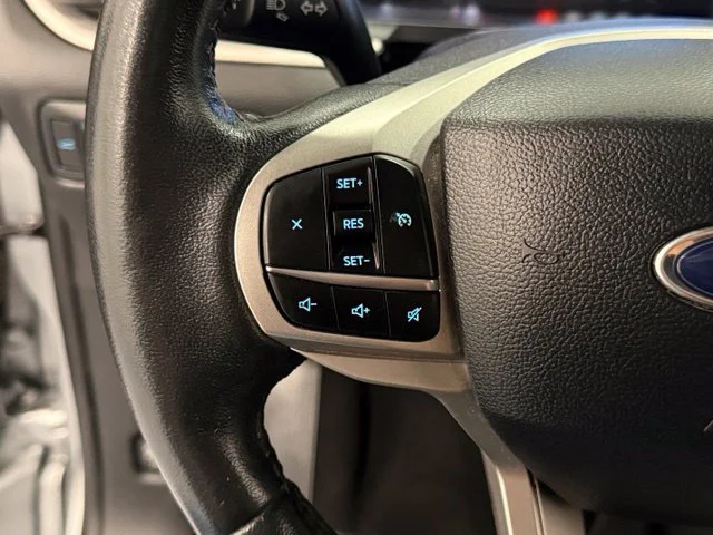 Used 2024 Silver Ford XLT image 14