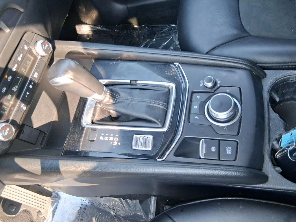 Photo 11