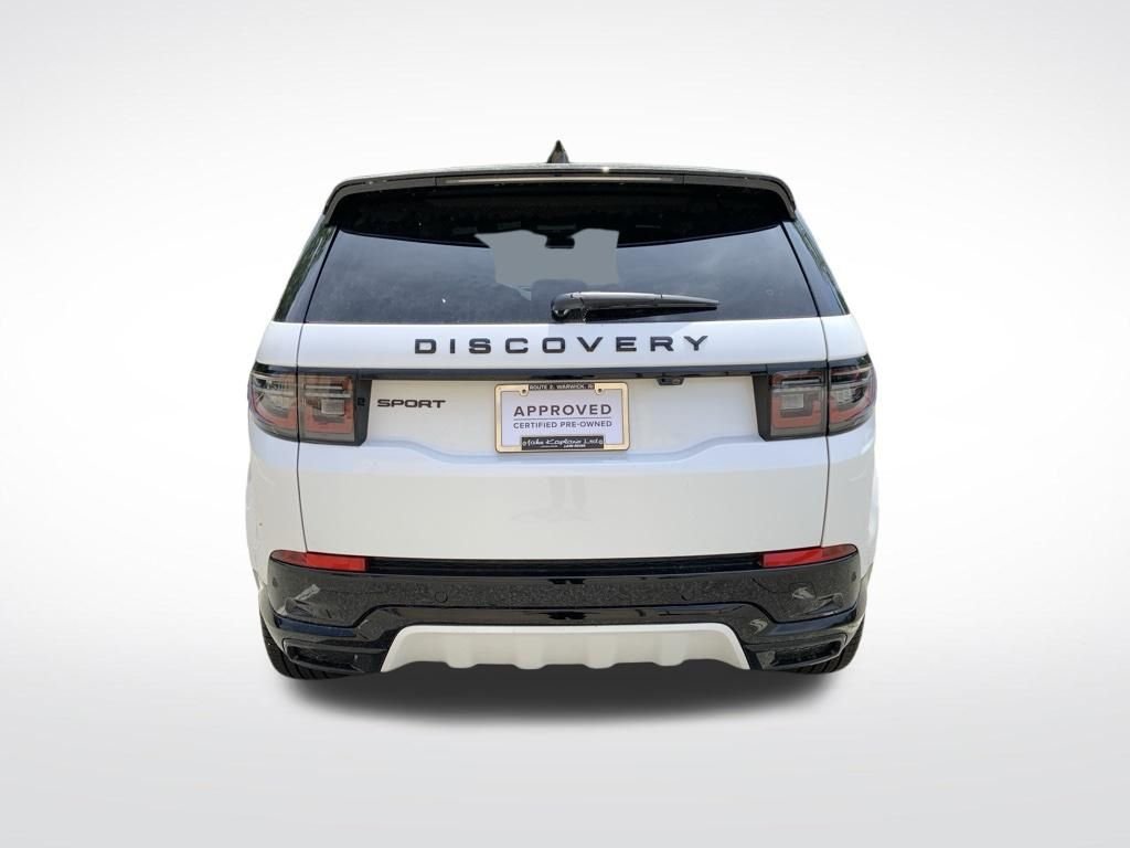 Used 2024 White Land Rover SE image 7