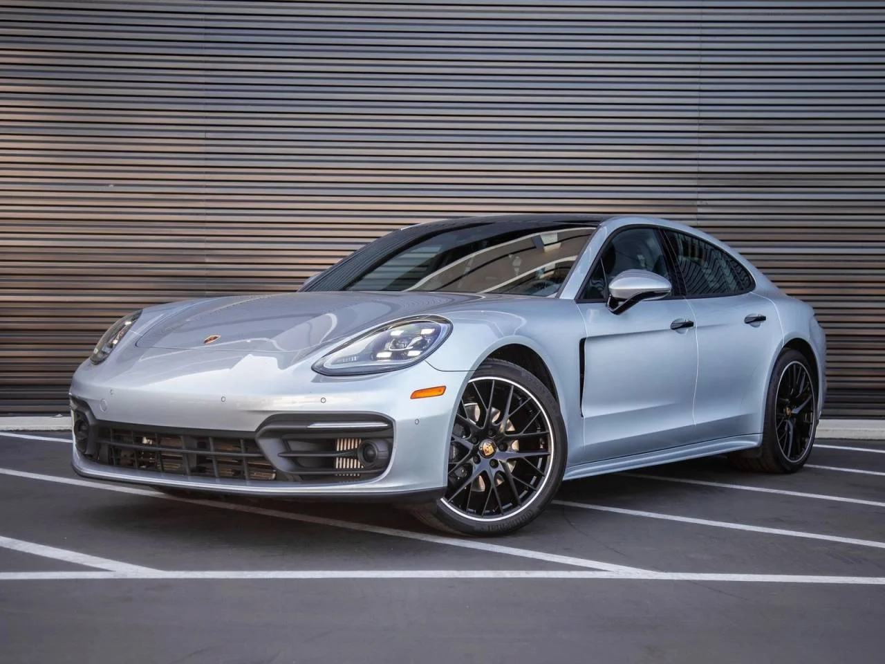 Certified Pre-Owned 2023 Porsche Panamera RWD 4D Hatchback