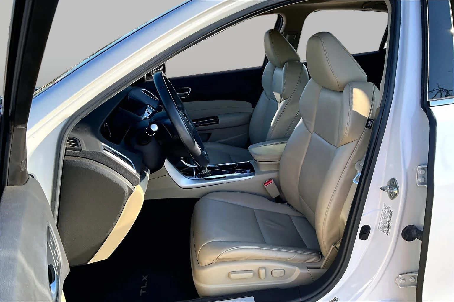 Pre-Owned 2020 Acura TLX With Technology Package
