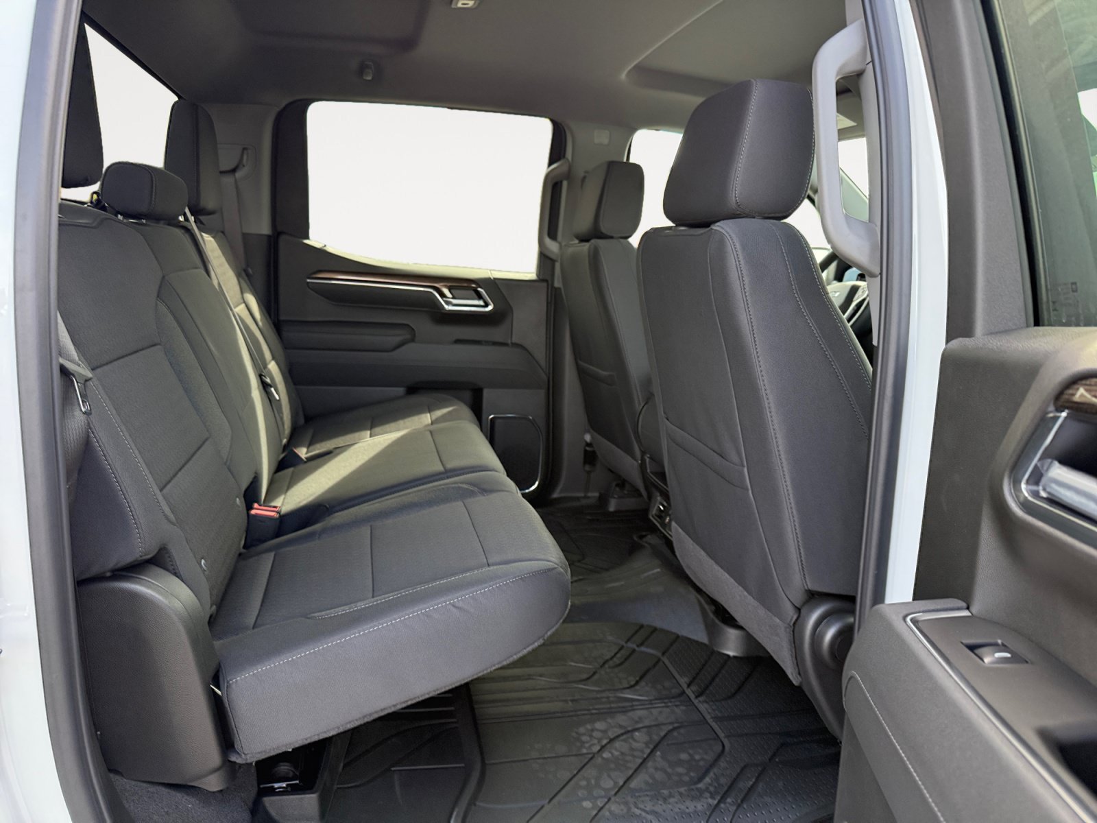 2026 Chevrolet Silverado 1500 RST - Photo 18