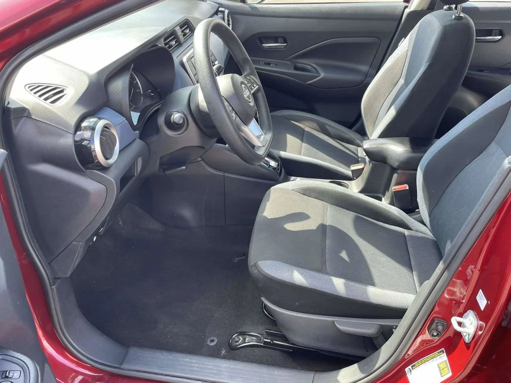 Used 2024 Red Nissan 1.6 SV image 13