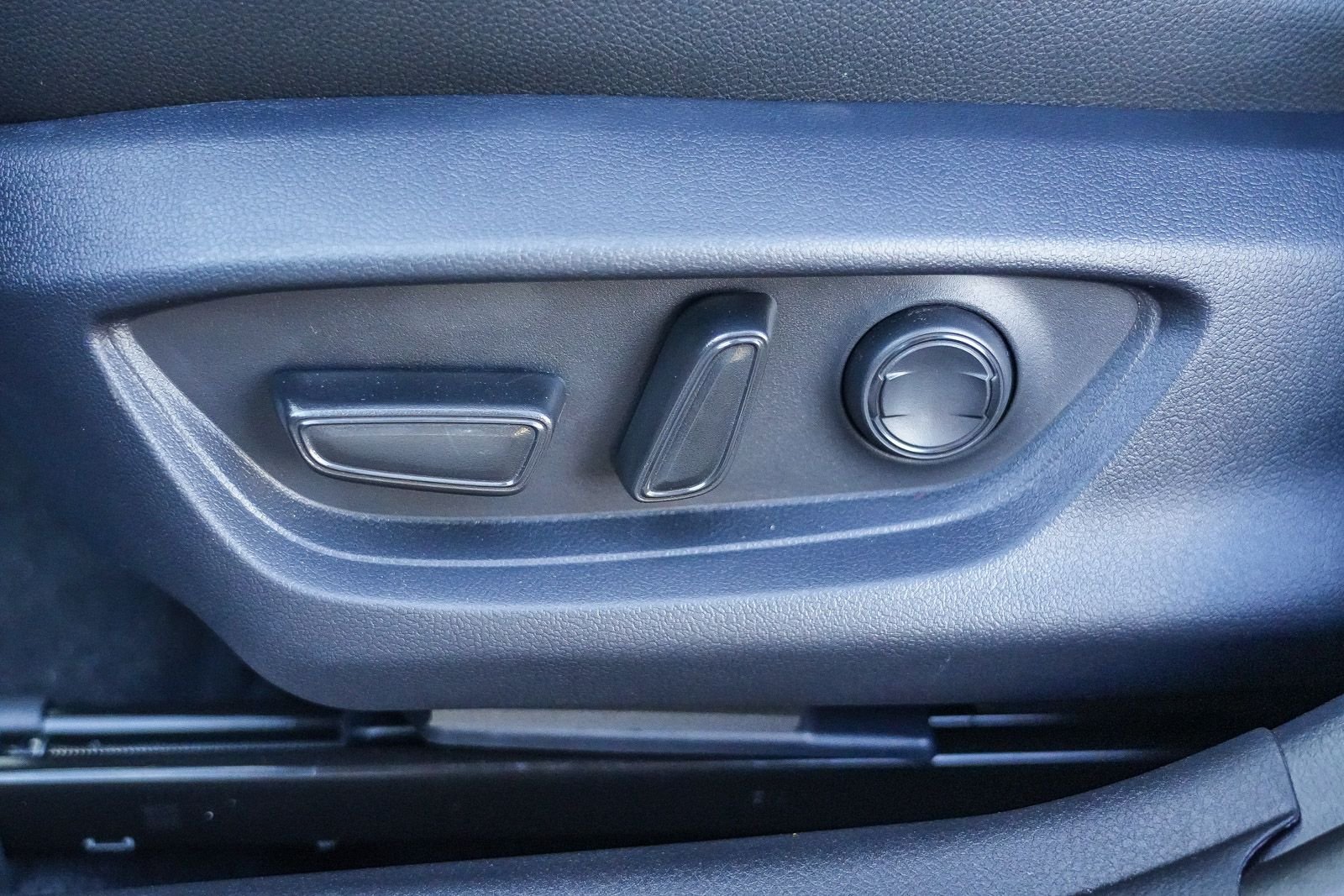 2026 Toyota Camry XSE - Photo 21