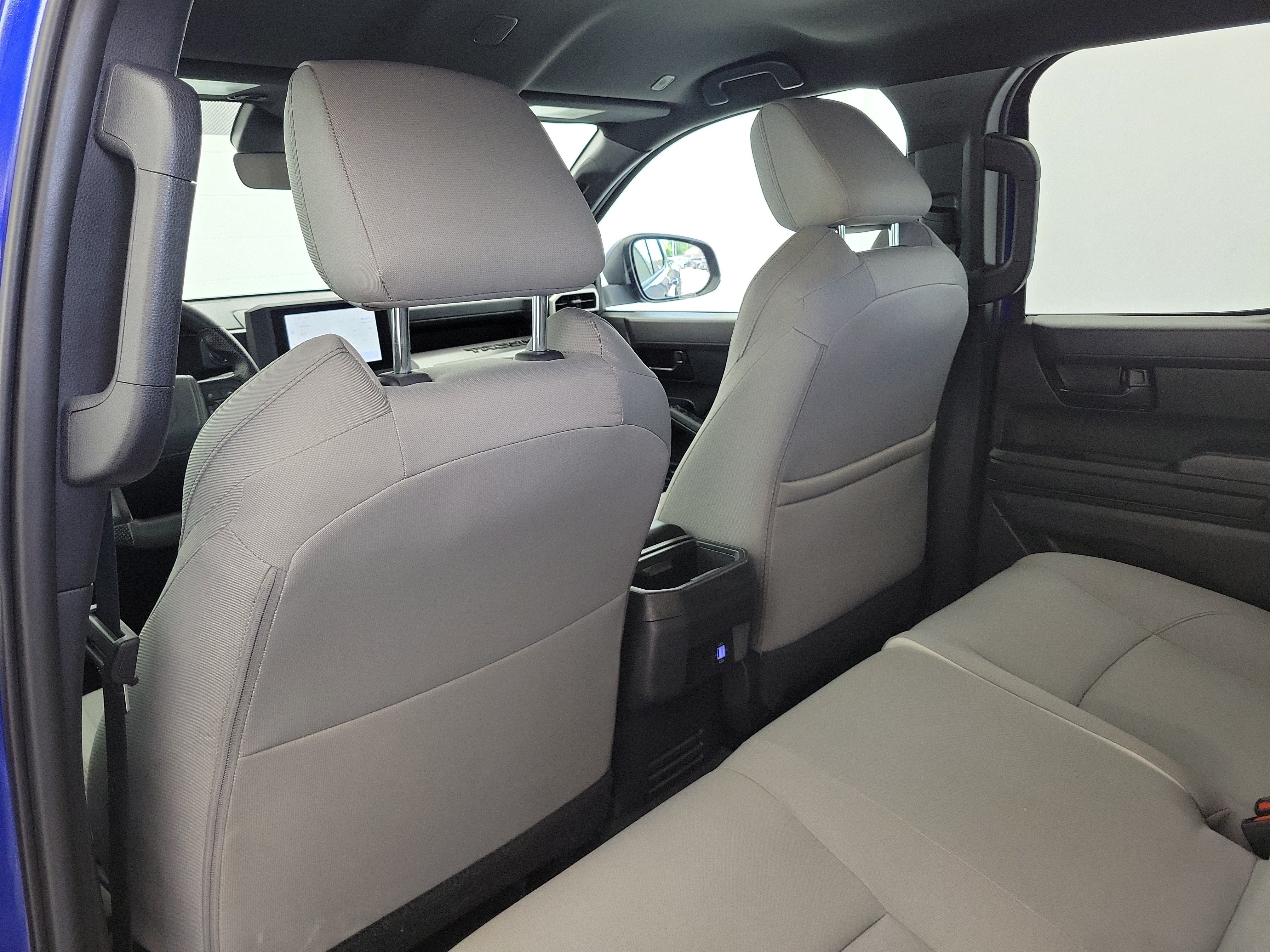 Used 2025 Blue Toyota SR5 image 13