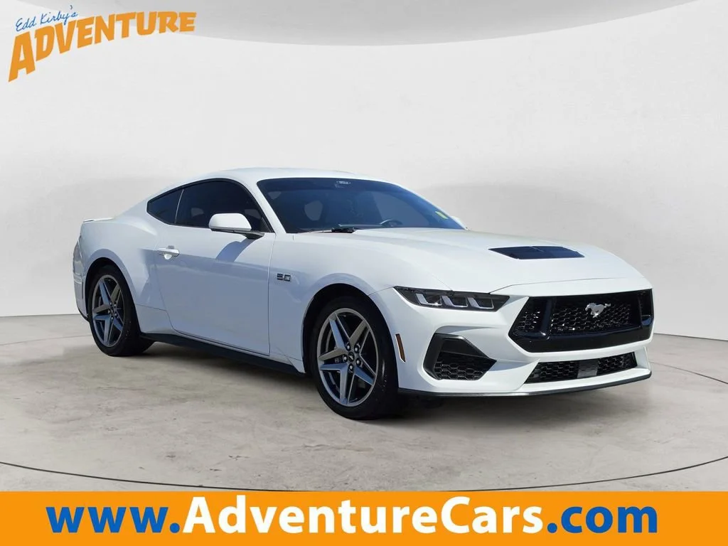 2024 Ford Mustang GT Fastback's photo