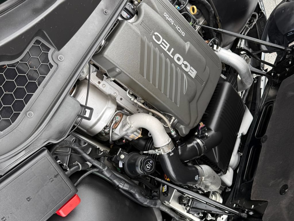 Used 2009 MYSTERIOUS (BLACK) Pontiac GXP image 17