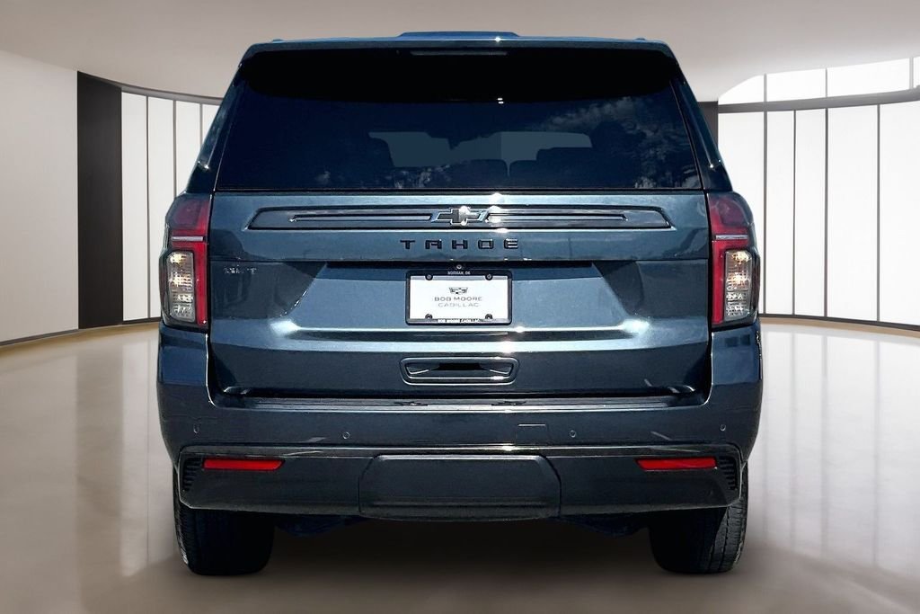 Used 2021 Gray Chevrolet Z71 image 4