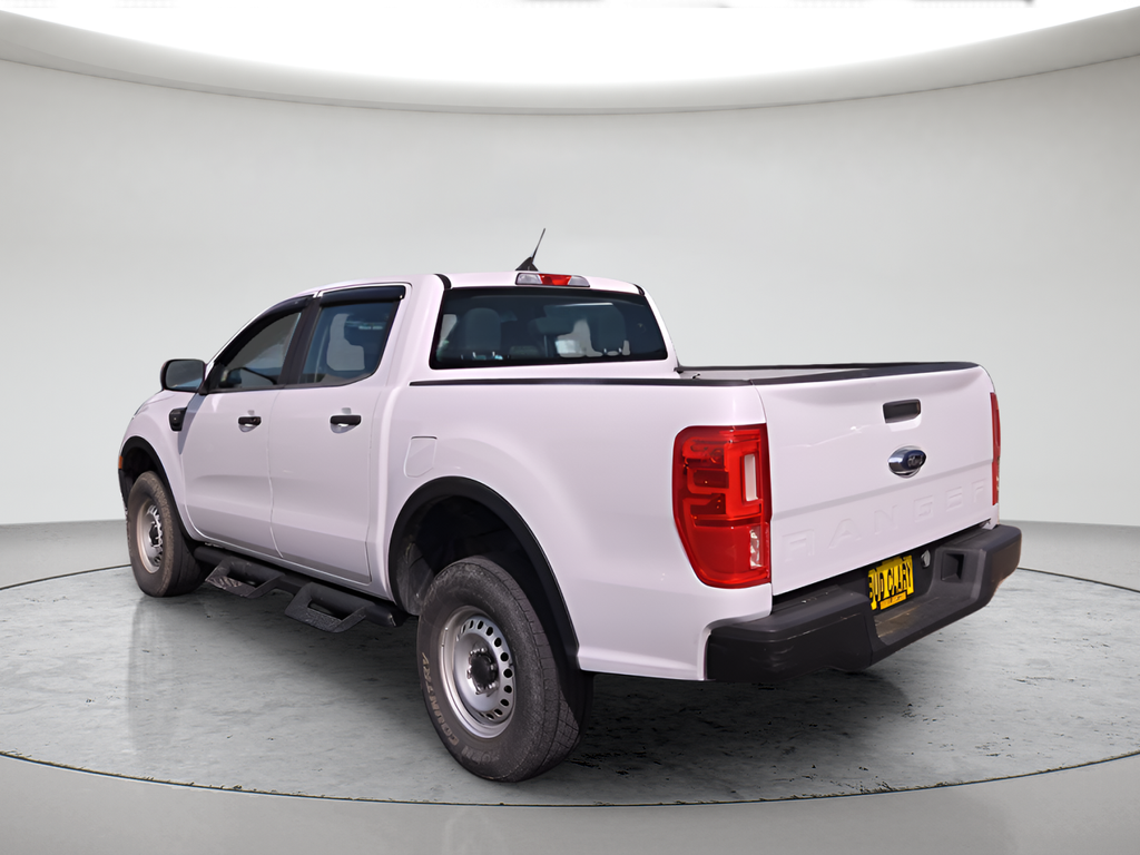 Used 2021 White Ford XL image 5