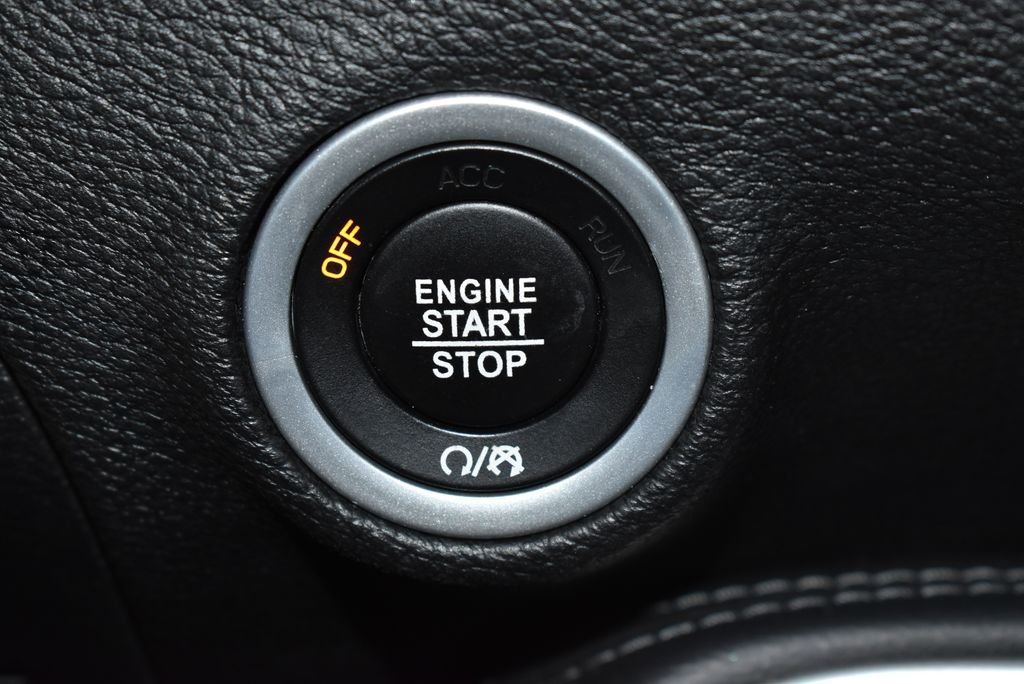 Used 2021 Red Dodge SXT image 16