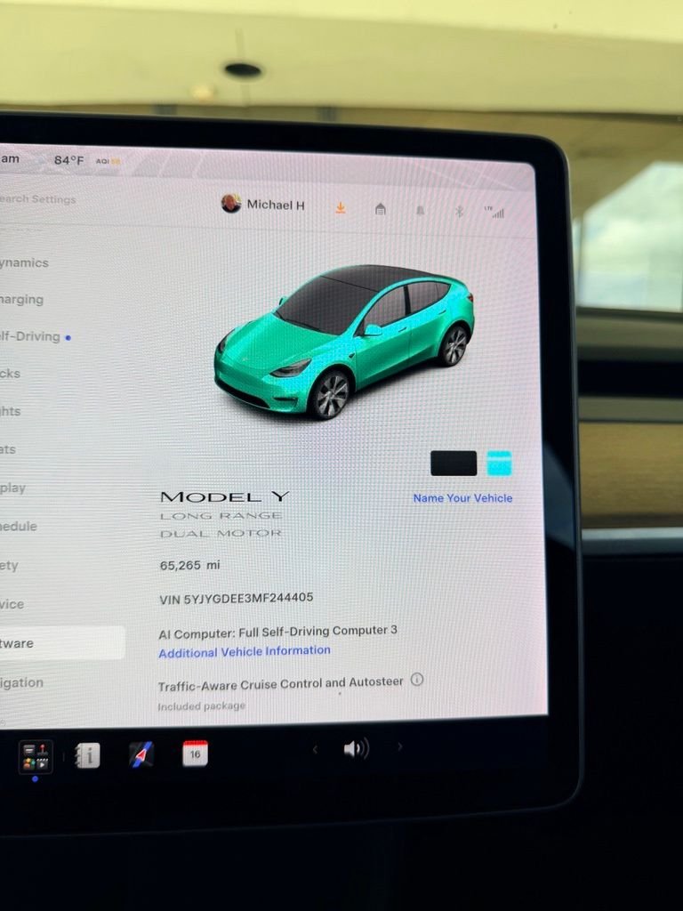 Used 2021  Tesla Long Range image 37