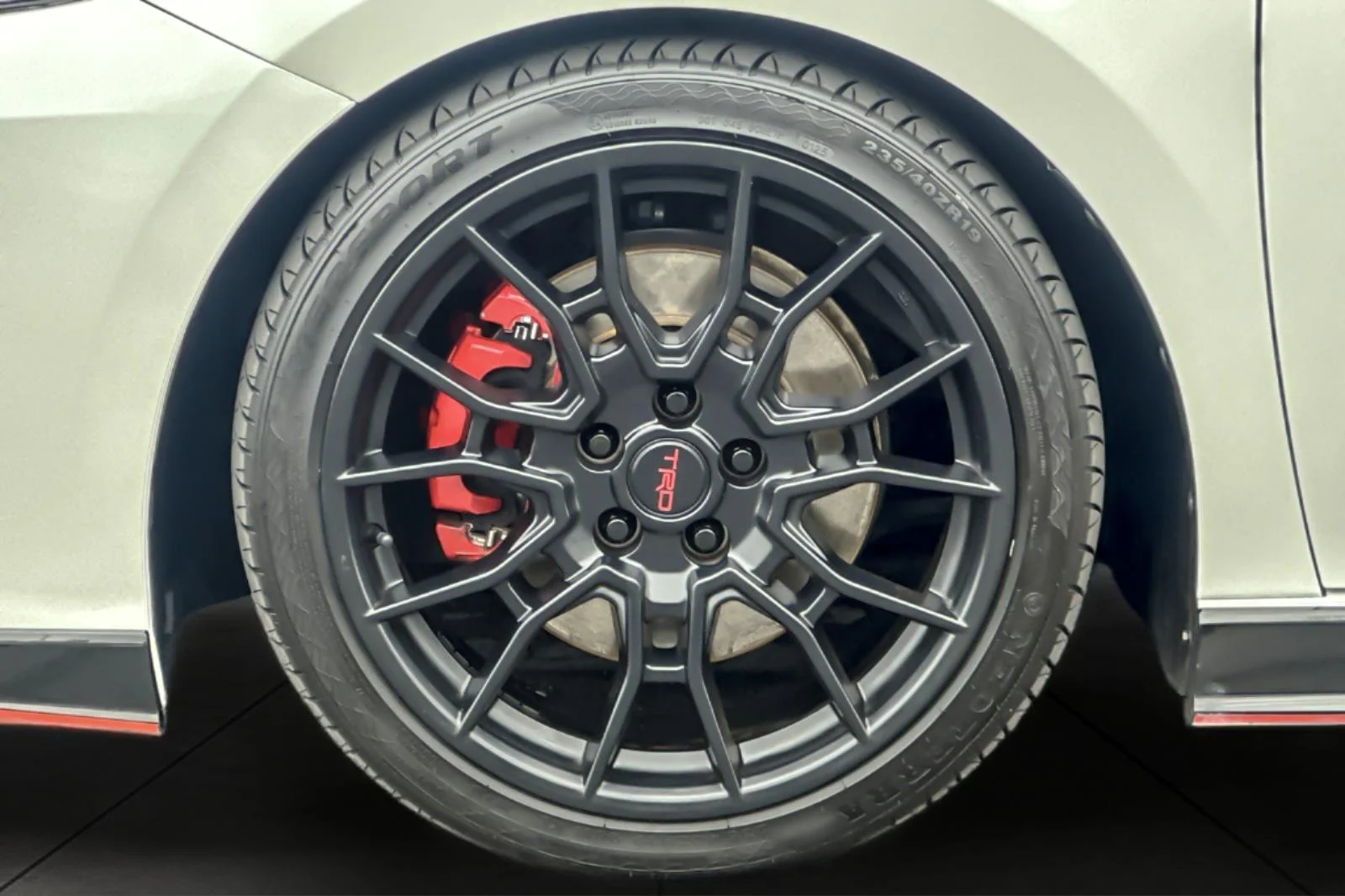Certified Used 2022 WIND CHILL PEARL/BLK Toyota TRD V6 image 24