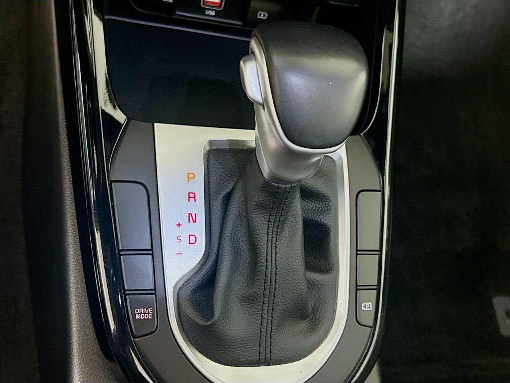 Used 2023 Aurora Black Kia GT-Line image 19