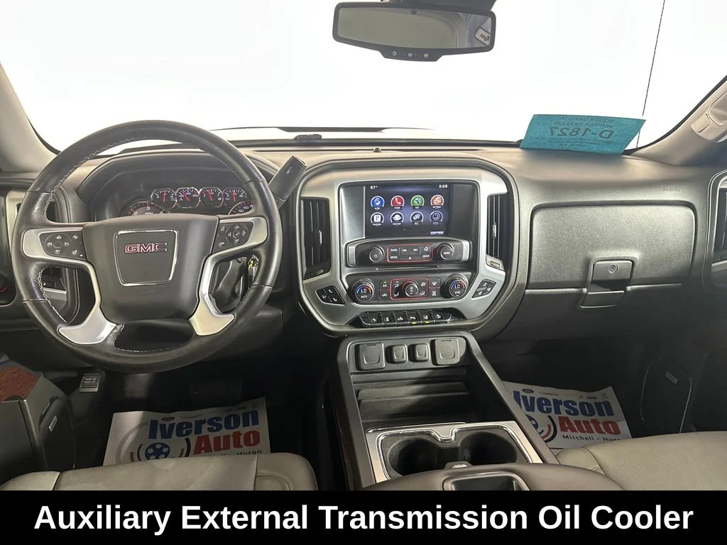 Used 2015 Silver GMC SLT image 30