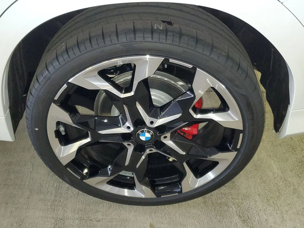 New 2026 Alpine White BMW xDrive28i image 5