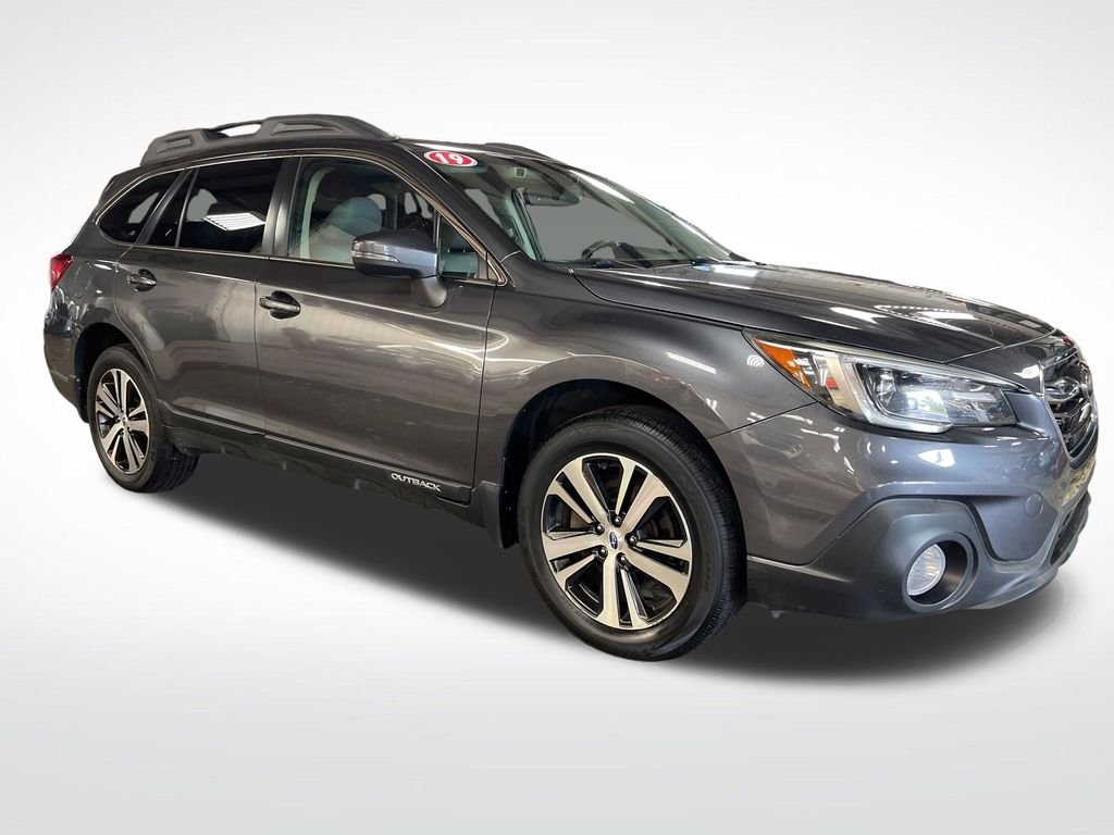 Used 2019 Gray Subaru 2.5i image 8