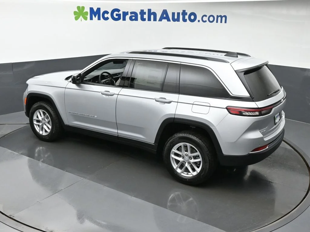 New 2025 Silver Jeep Laredo X image 26