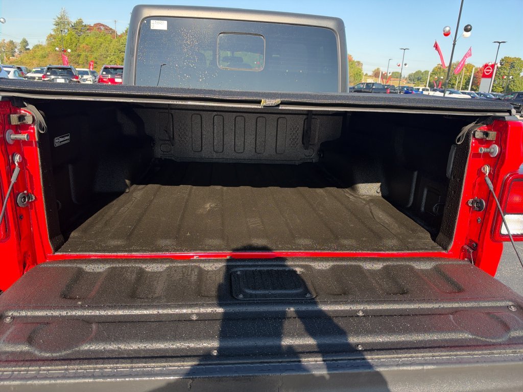 Used 2020 Red Jeep Rubicon image 10
