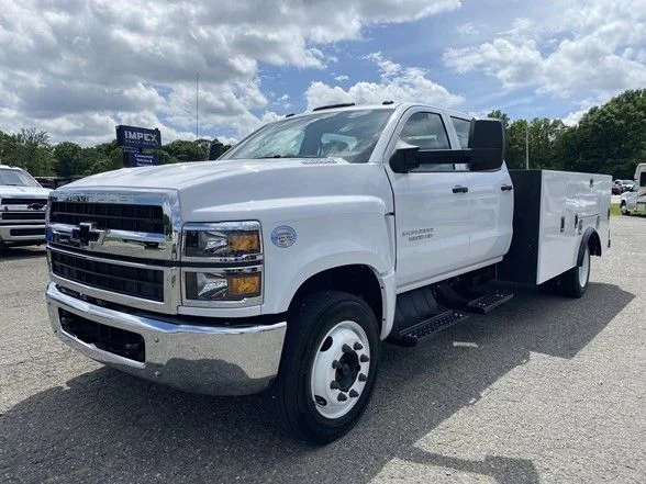 Used 2023 White Chevrolet Work Truck image 1