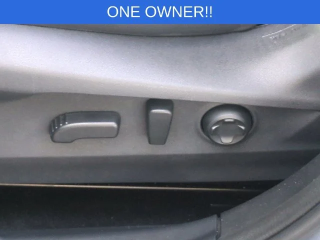 Used 2025 Silver Subaru Limited image 17