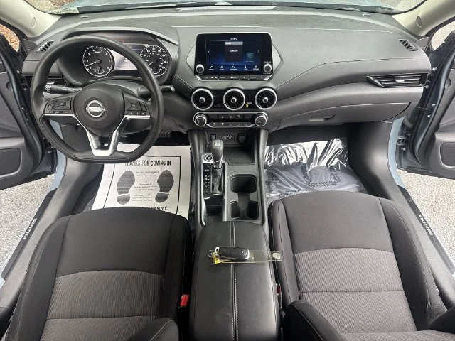 Used 2025 Gray Nissan SV image 9