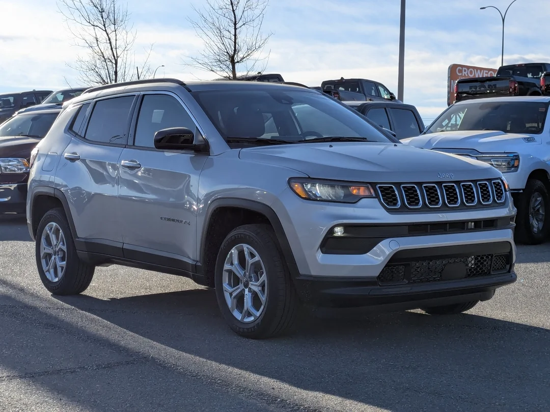 New 2026 Silver Jeep North - - 4x4 - Panoramic Sunroof - Alpine Audio - Adaptive Cruise - Power Liftgate & More! image 2
