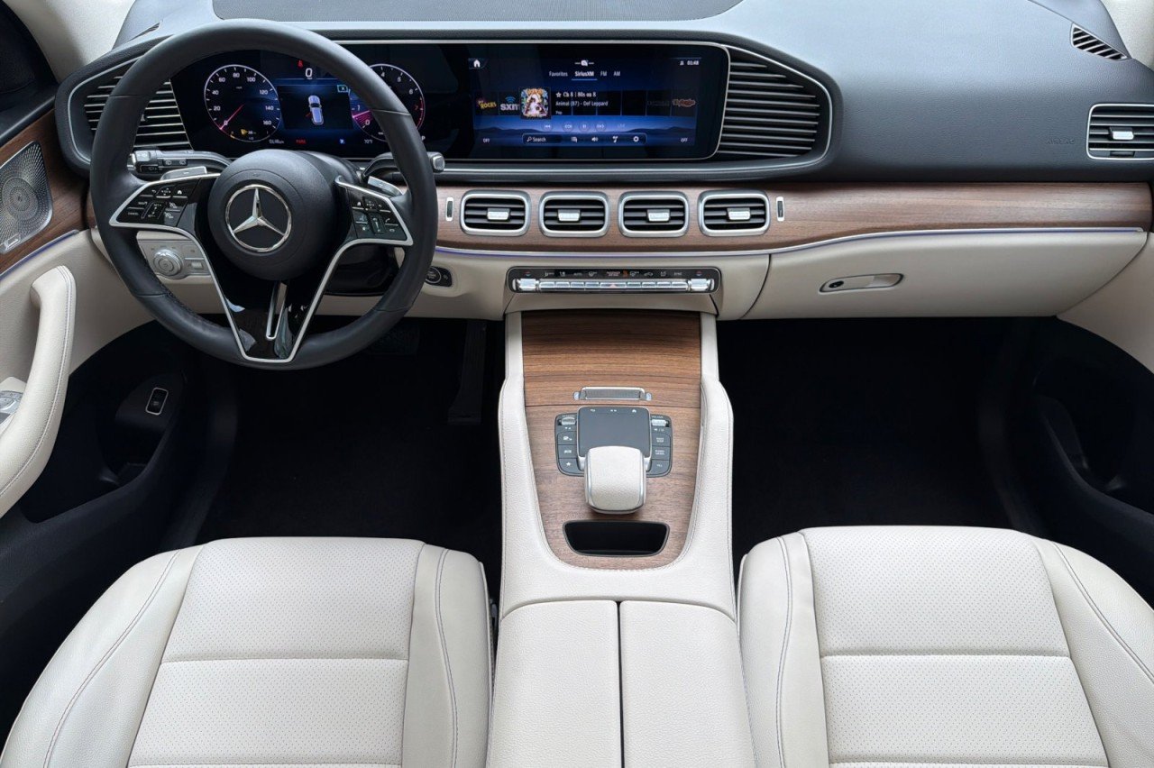 Certified Used 2024 Black Mercedes-Benz GLE 350 image 12