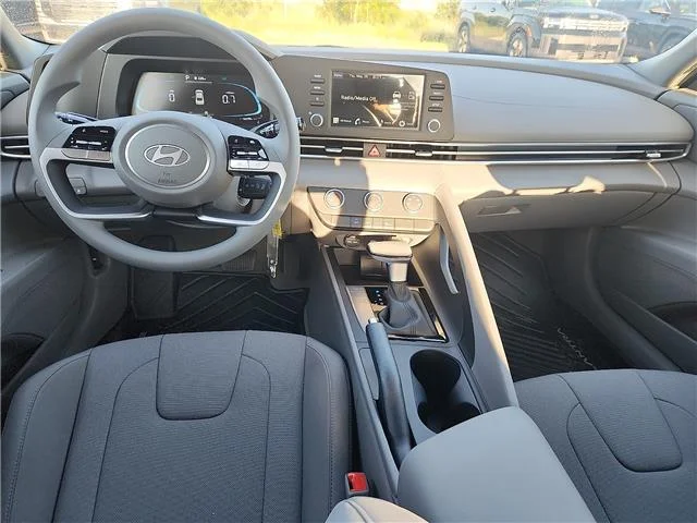 New 2026 Amazon Gray Hyundai SE image 9